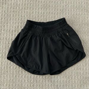 Lululemon Hotty HotShorts